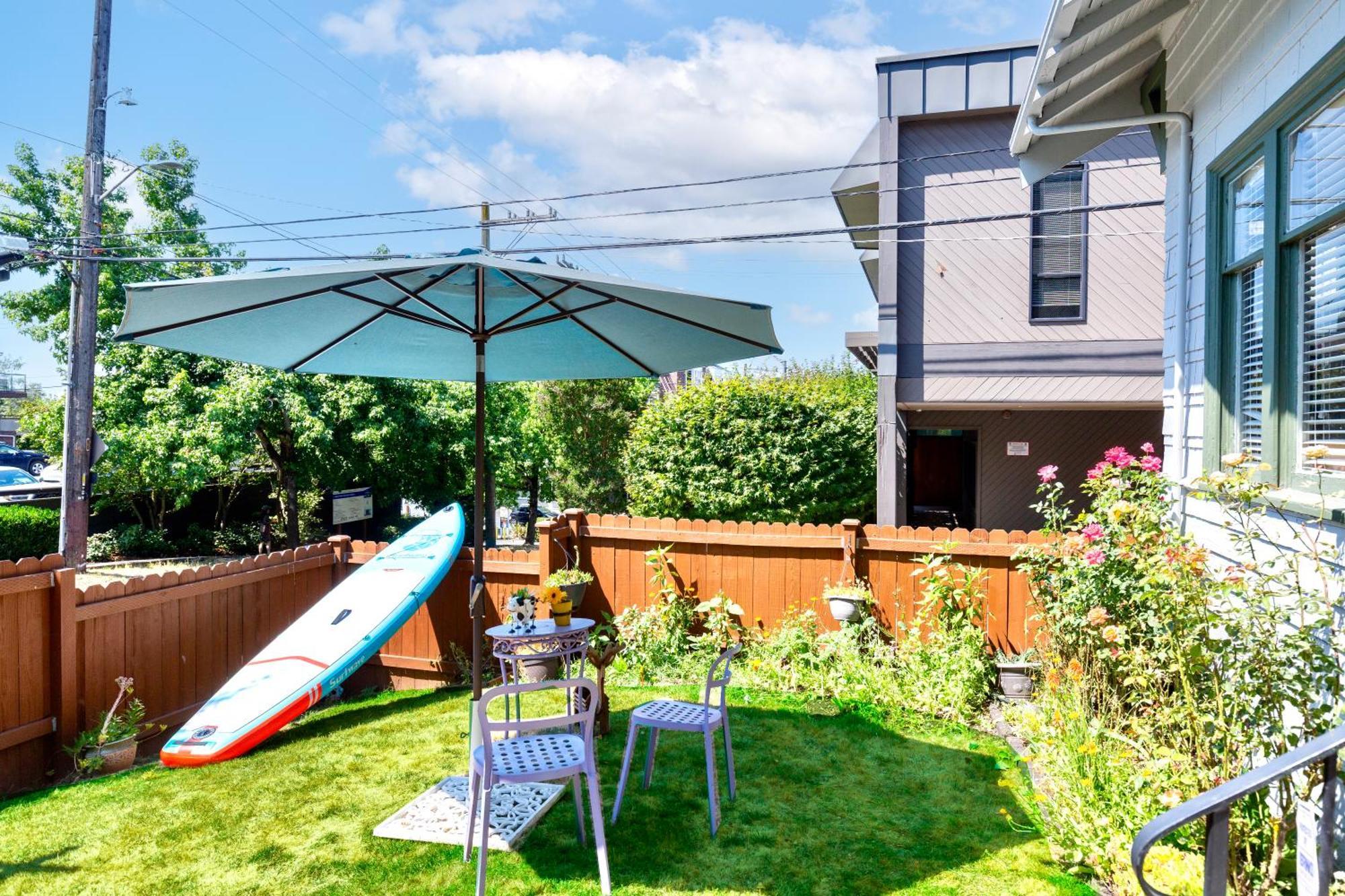 Vintage 3 Bedroom Home In Prime Eastlake Seattle With Private Parking Kültér fotó