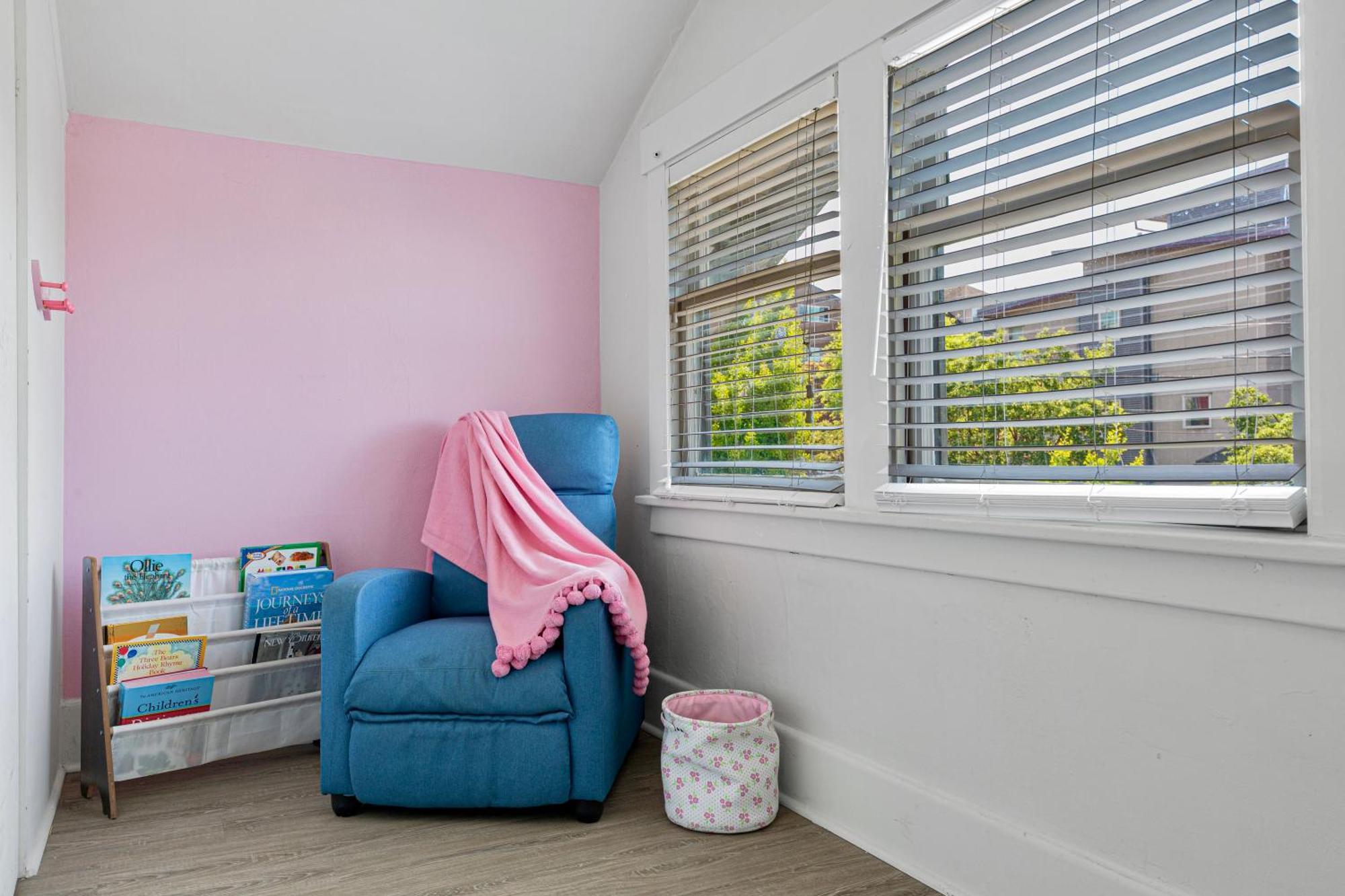 Vintage 3 Bedroom Home In Prime Eastlake Seattle With Private Parking Kültér fotó